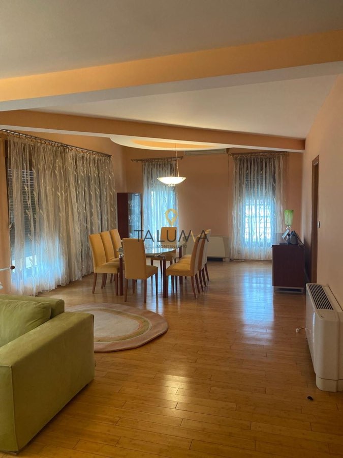 Četvorosoban stan, 200 m², Preko Morače, Podgorica – fotografija 3