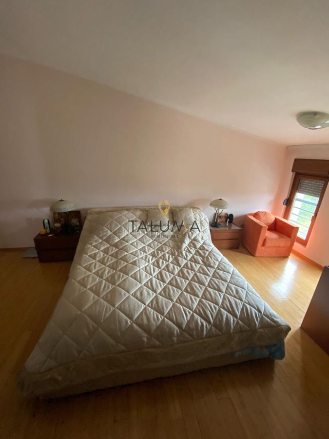 Četvorosoban stan, 200 m², Preko Morače, Podgorica – fotografija 5