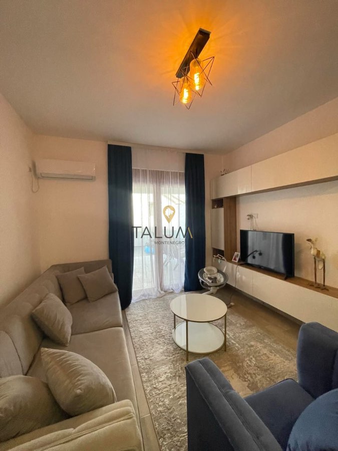 Dvosoban stan, 93 m², Kava, Tivat