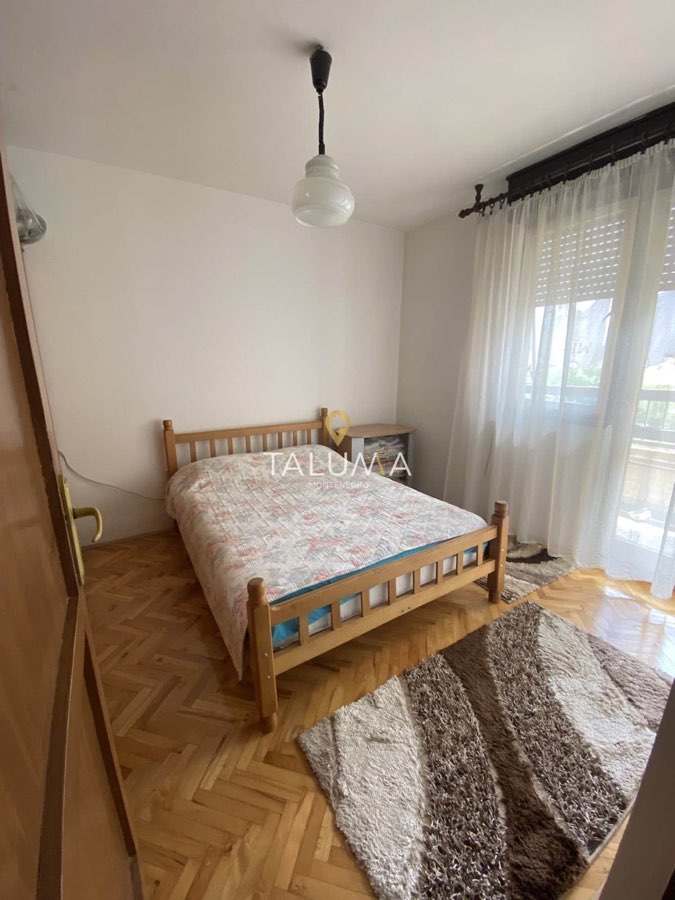 Dvosoban stan, 76 m², Cetinje, centar – fotografija 4