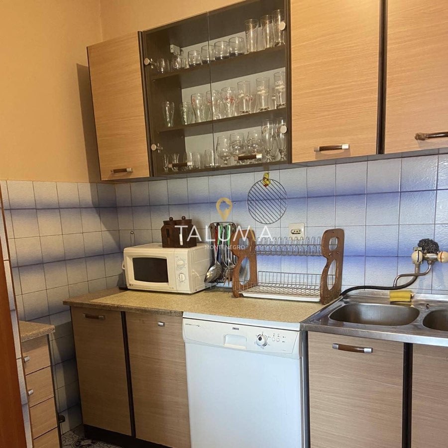 Dvosoban stan, 76 m², Cetinje, centar – fotografija 5