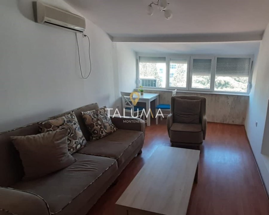 Three-bedroom apartment, 75 m², Podgorica, centre – photo 2