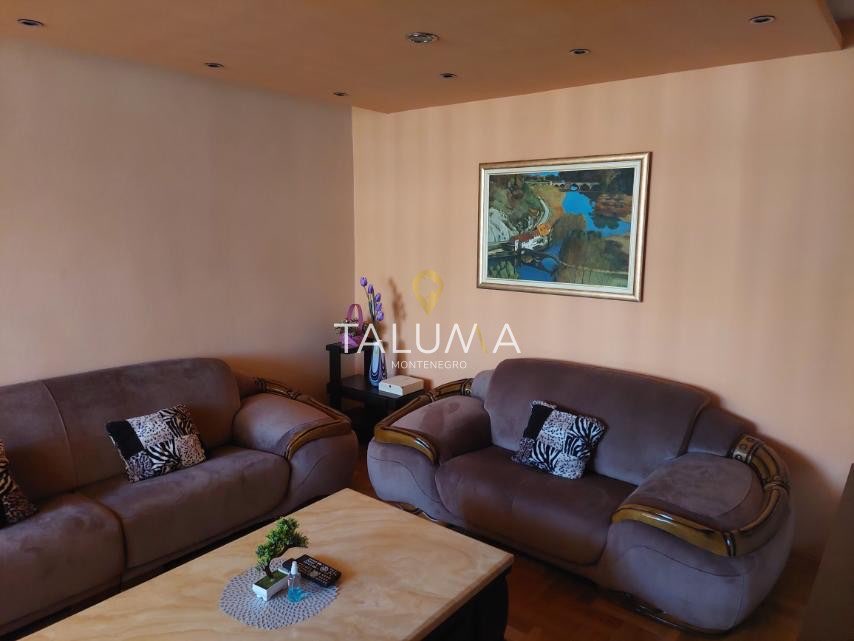 Jednosoban stan, 63 m², Blok 6, Podgorica