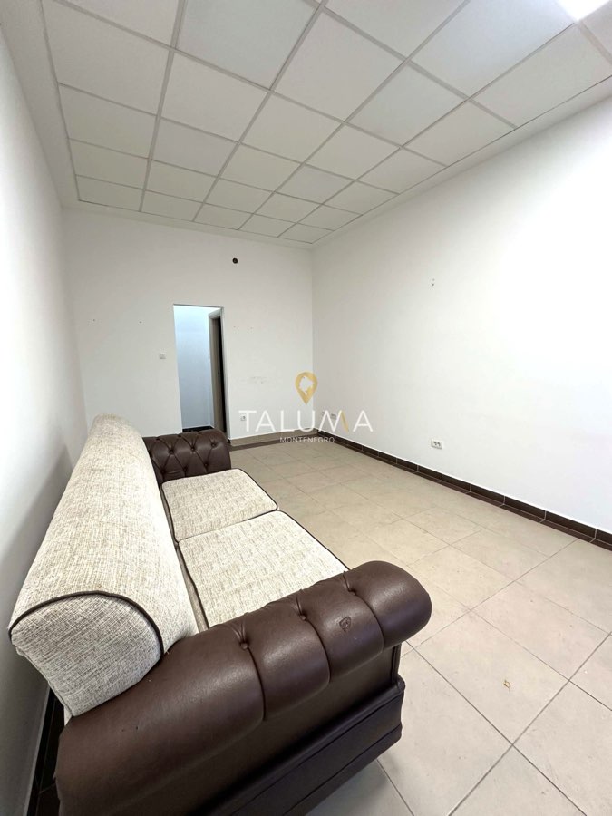Poslovni prostor, 23 m², Stari Aerodrom, Podgorica – fotografija 2