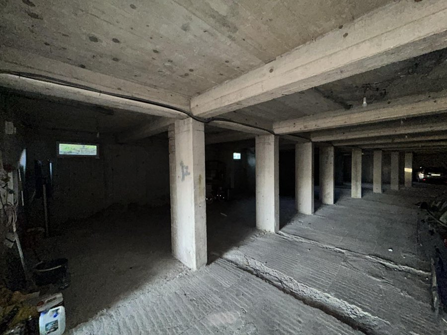 Poslovni prostor, 400 m², Podgorica, centar
