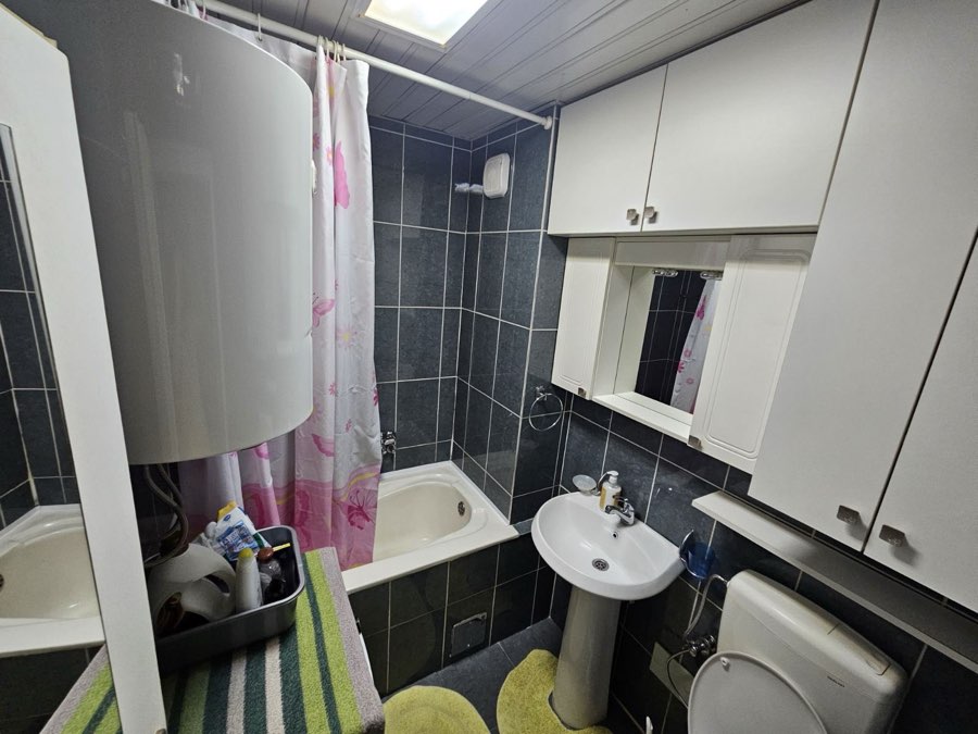 Kupatilo – Jednosoban stan, 43 m², Stari Aerodrom, Podgorica (H 249)