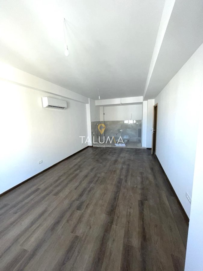 Dvosoban stan, 80 m², Pobrežje, Podgorica