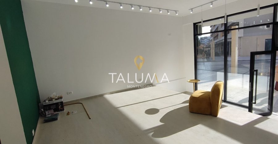 Poslovni prostor, 51 m², City kvart, Podgorica – fotografija 2