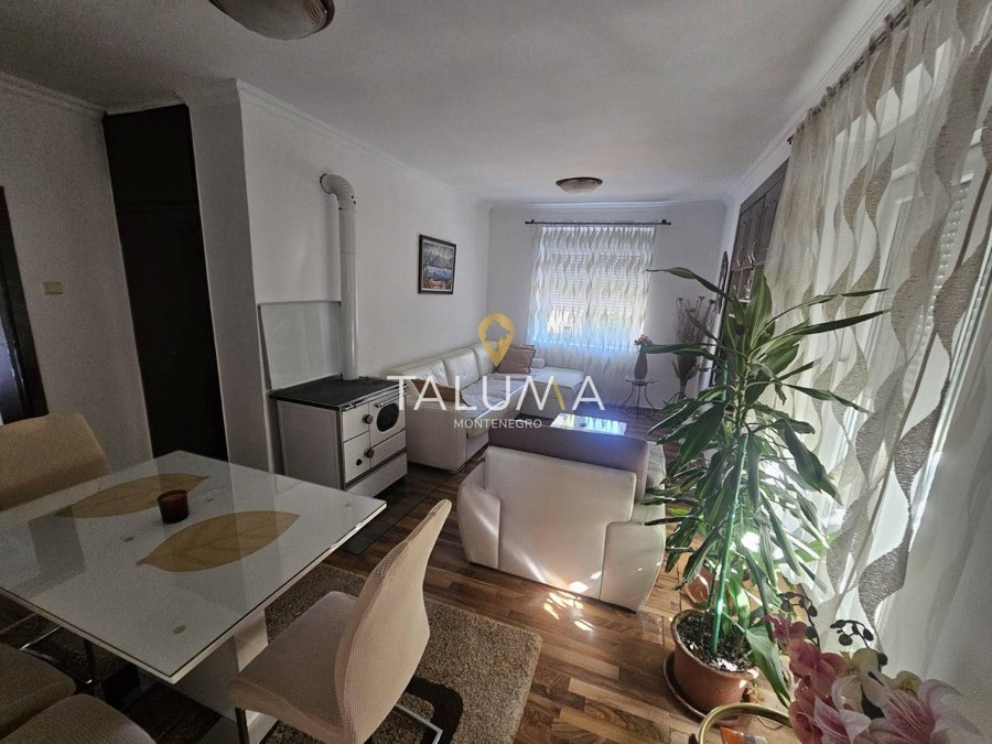 Dvosoban stan, 70 m², Gornja Gorica, Podgorica