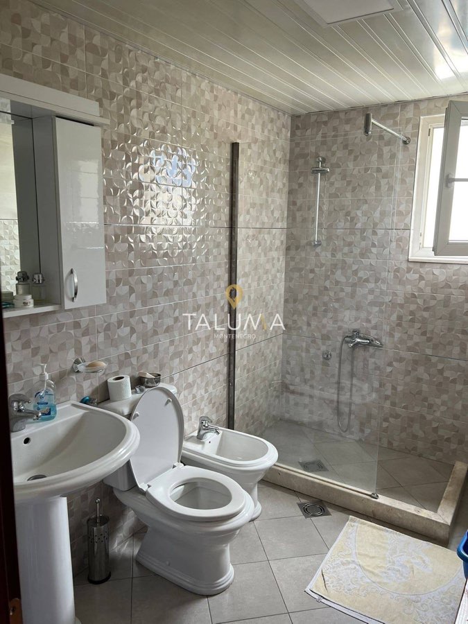 Četvorosoban stan, 125 m², Bar, centar – fotografija 5
