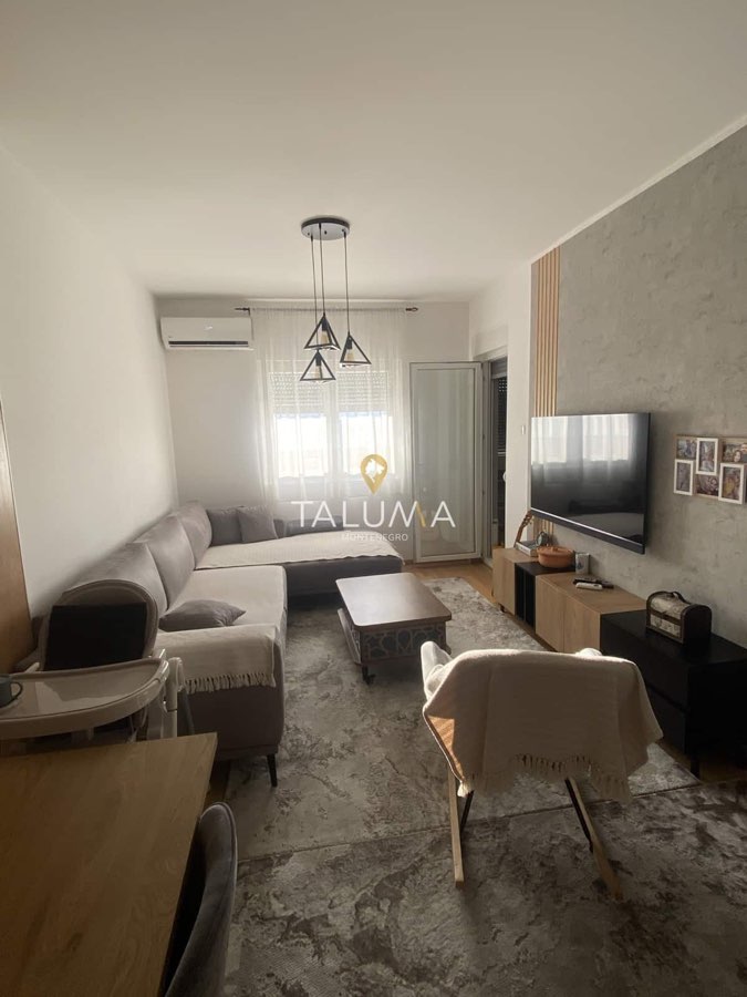 Jednosoban stan, 42 m², Pobrežje, Podgorica