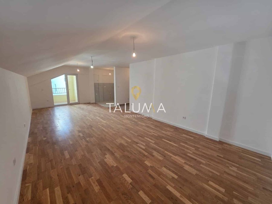 Jednosoban stan, 68 m², Zabjelo, Podgorica
