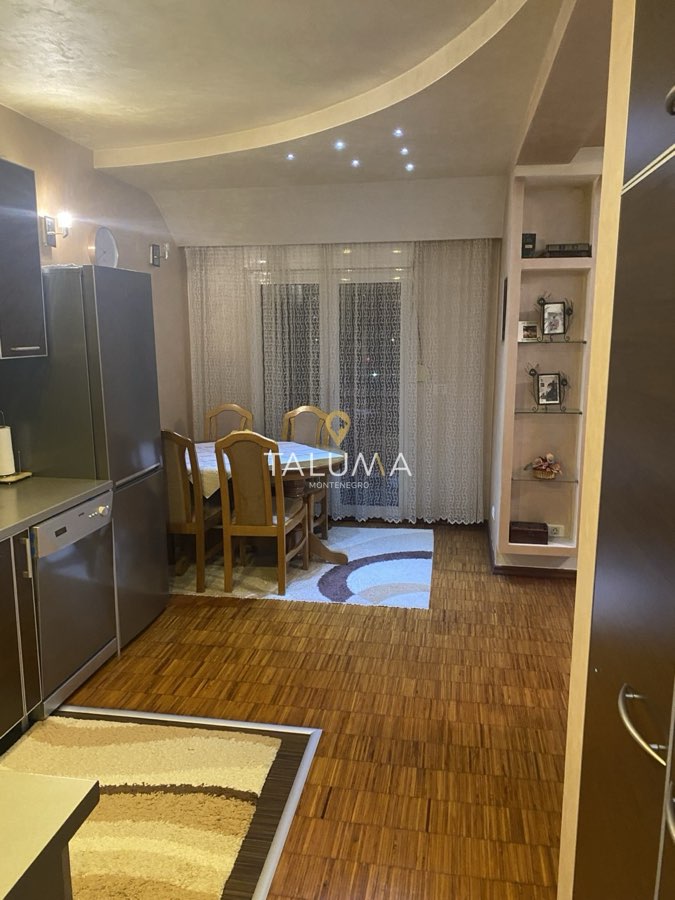 Jednosoban stan, 74 m², Podgorica, centar – fotografija 4
