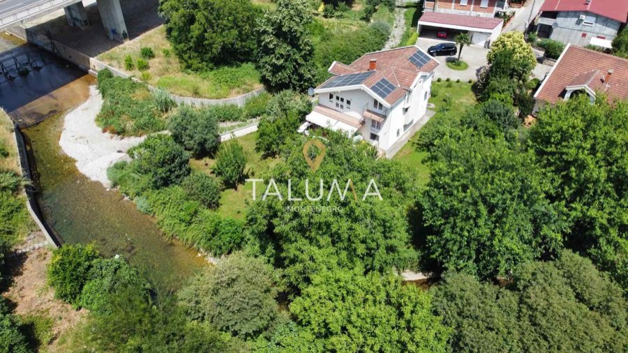 Kuća, 300 m², Podgorica, centar – fotografija 2