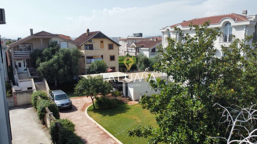Kuća, 405 m², Stari Aerodrom, Podgorica