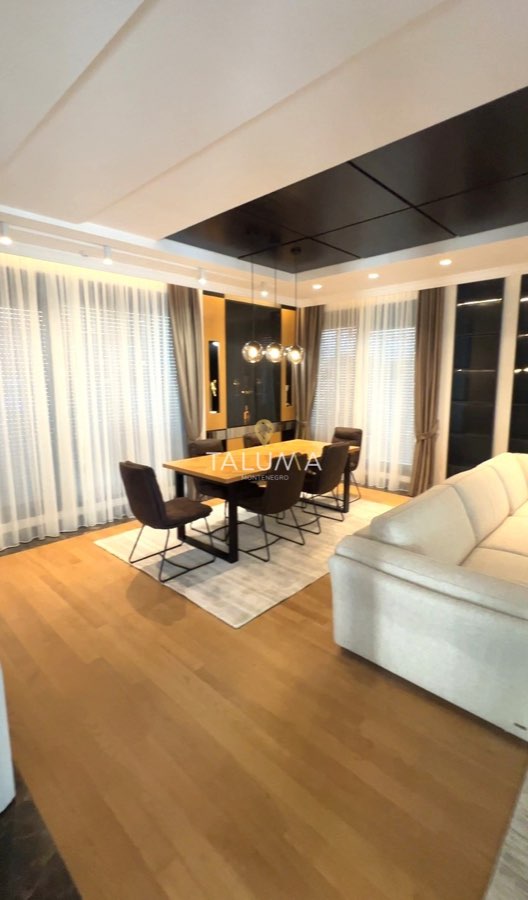 Kuća, 270 m², Gornja Gorica, Podgorica – fotografija 4