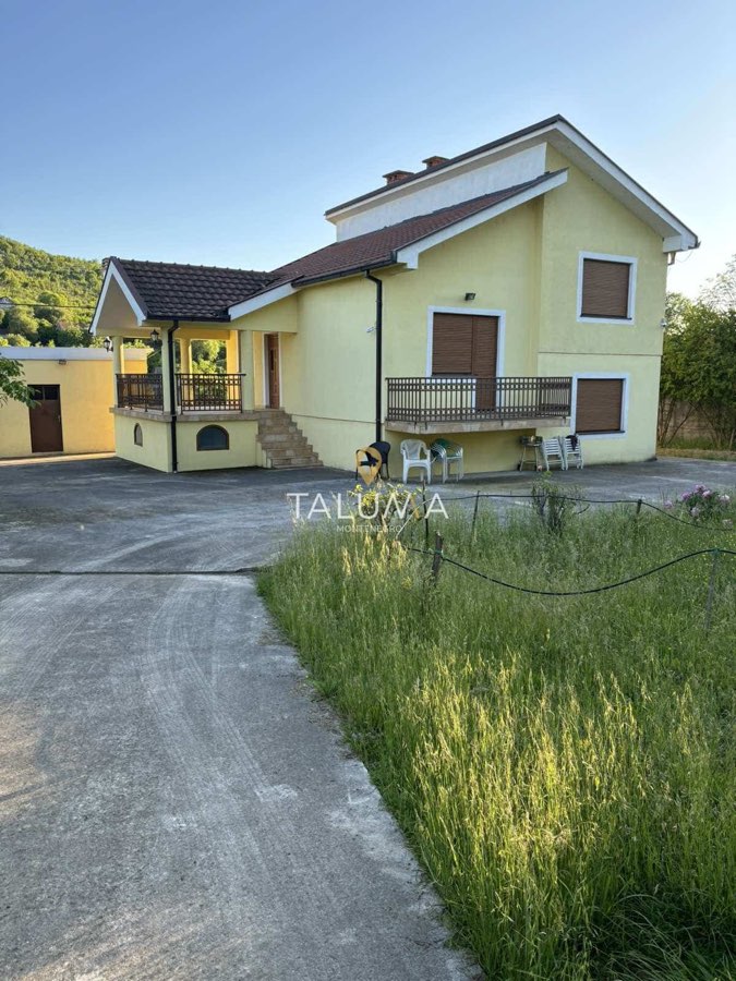 Kuća, 170 m², Spuž, Danilovgrad