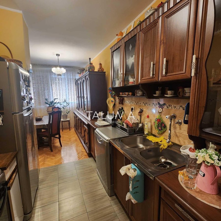 Dvosoban stan, 80 m², Stara Varoš, Podgorica – fotografija 2