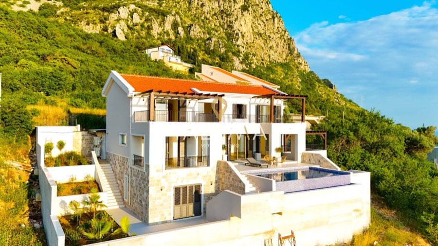 Kuća, 420 m², Blizikuće, Budva