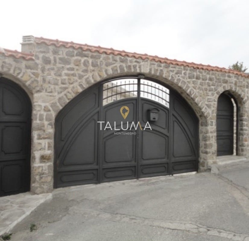 منزل, 300 m², Rijeka Reževića, بودفا – صورة 2
