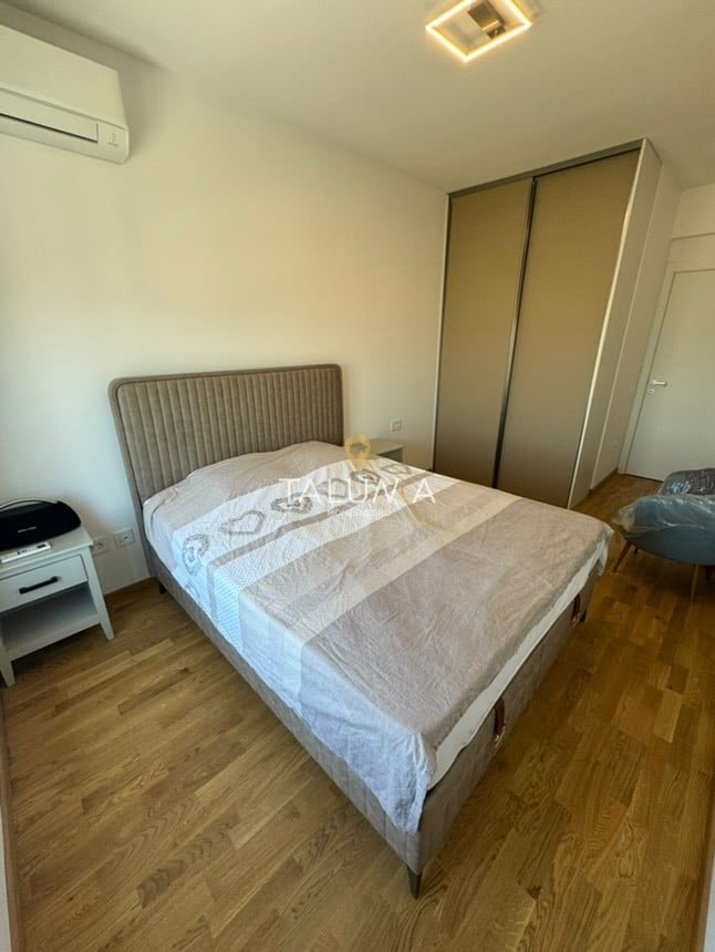 Dvosoban stan, 66 m², Stari Aerodrom, Podgorica – fotografija 5