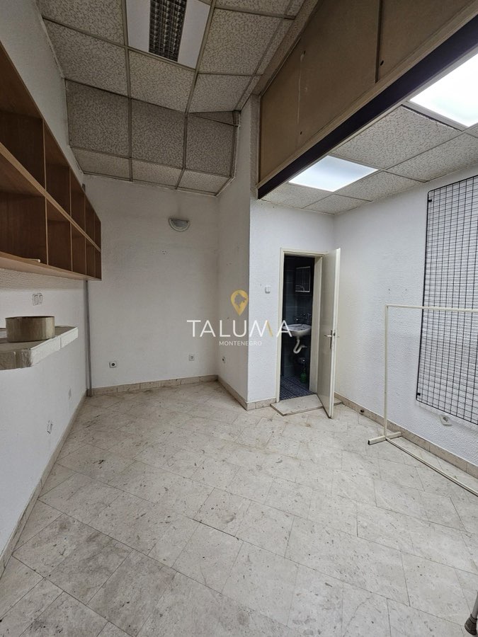 Poslovni prostor, 15 m², Preko Morače, Podgorica
