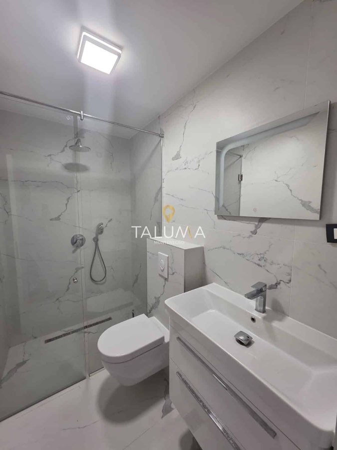 Trosoban stan, 130 m², Dalmatinska, Podgorica – fotografija 3