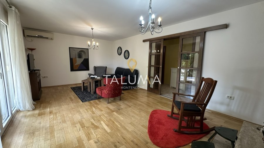 Kuća, 200 m², Tološi, Podgorica – fotografija 5
