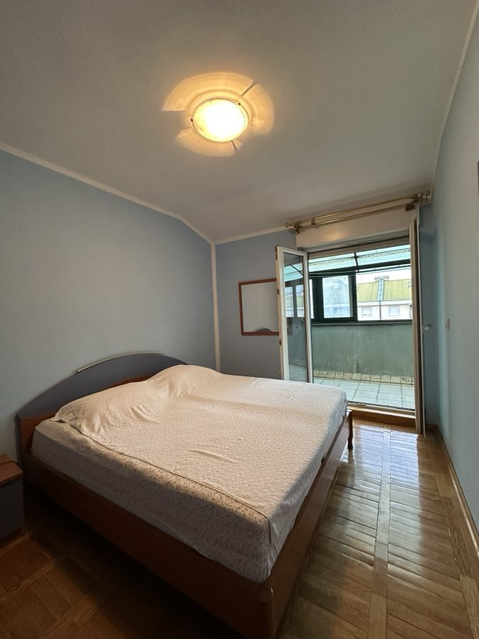 Dvosoban stan, 103 m², Stari Aerodrom, Podgorica – fotografija 5
