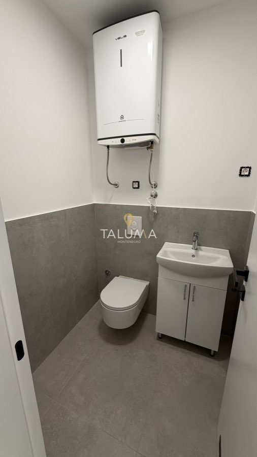 Poslovni prostor, 95 m², City kvart, Podgorica – fotografija 3