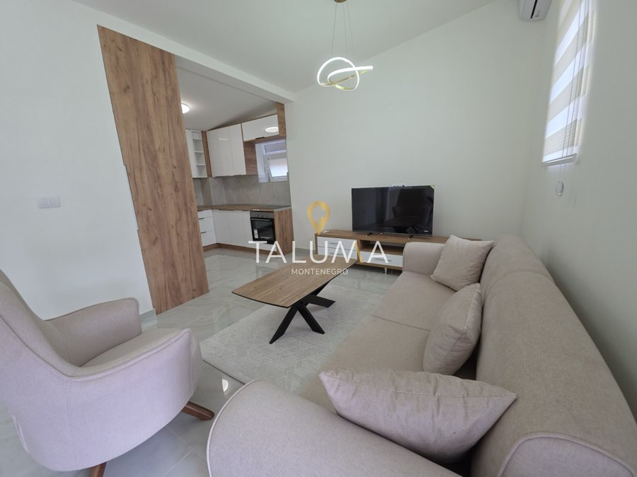 Kuća, 100 m², Malo Brdo, Podgorica