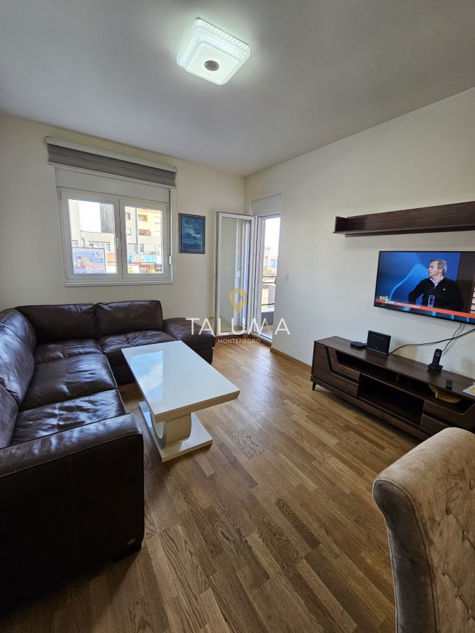 Jednosoban stan, 45 m², Stari Aerodrom, Podgorica