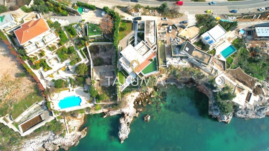 Kuća, 579 m², Pržno, Budva – fotografija 2