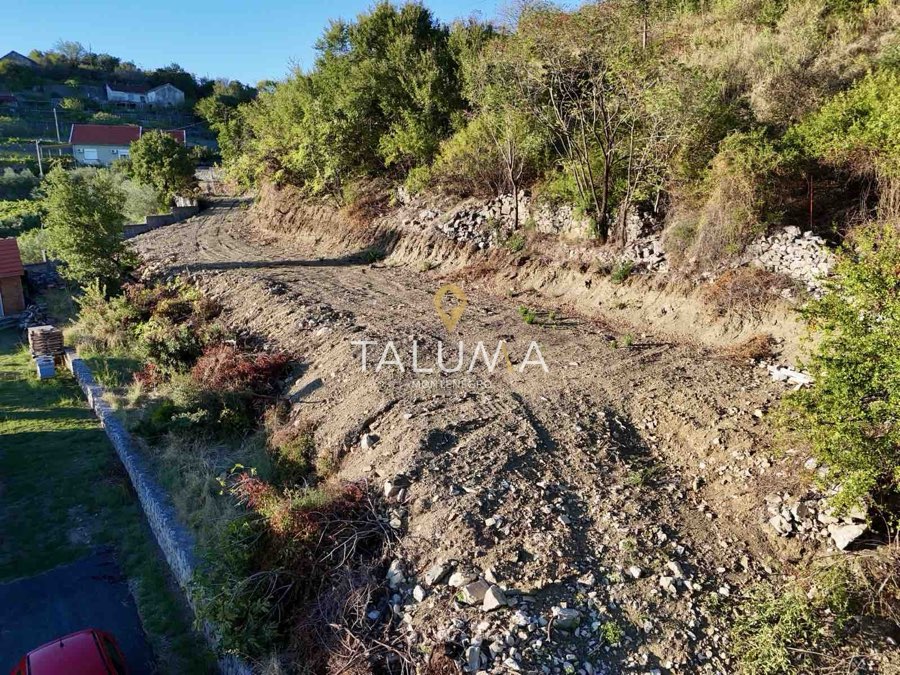 Plac, 1.414 m², Doljani, Podgorica – fotografija 2