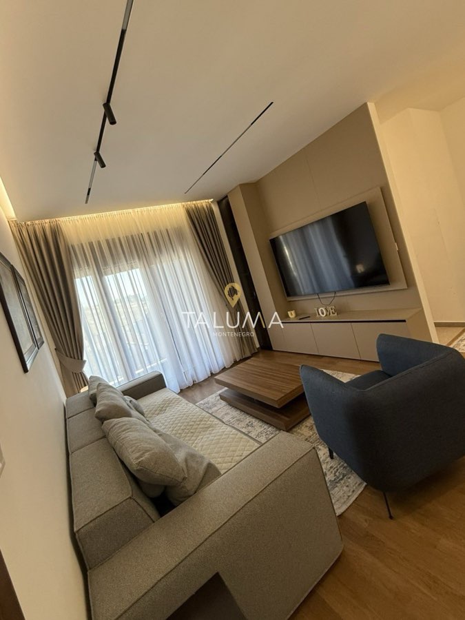 Dvosoban stan, 65 m², Momišići, Podgorica