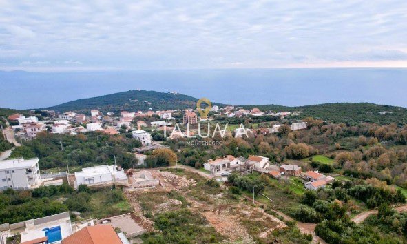 Plac, 6.976 m², Pobrdje, Podgorica