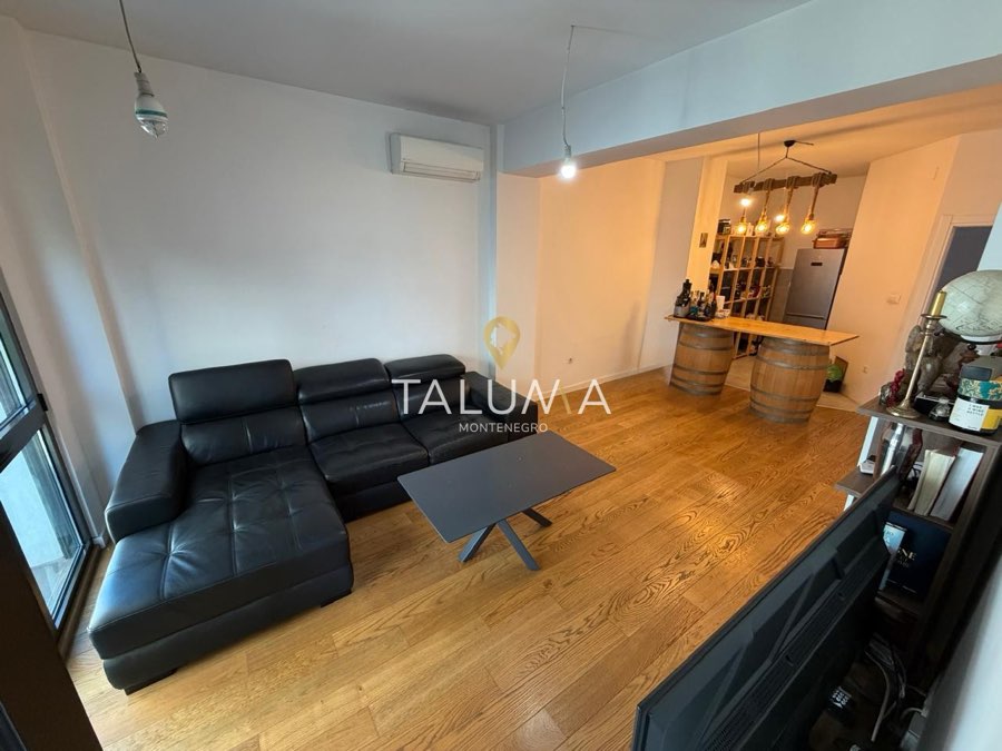 Dvosoban stan, 78 m², Podgorica, centar – fotografija 2
