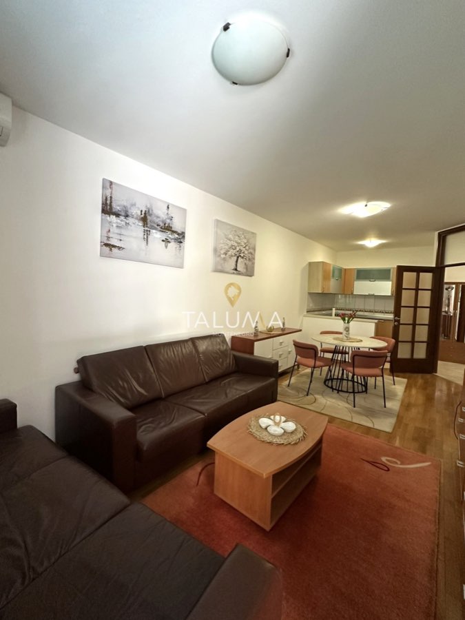 Dvosoban stan, 74 m², Gorica C, Podgorica – fotografija 3
