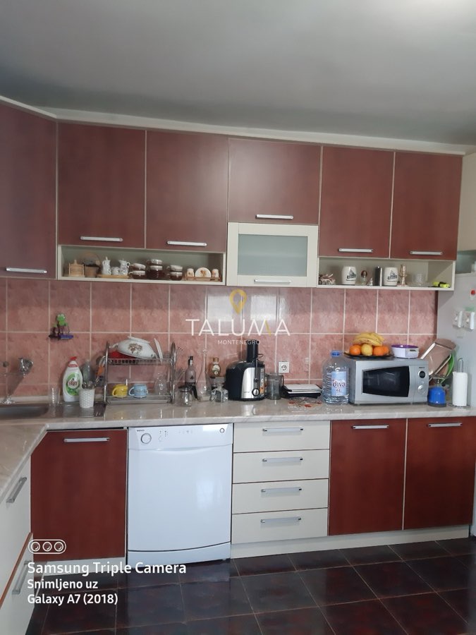Kuća, 294 m², Kosić, Danilovgrad – fotografija 4