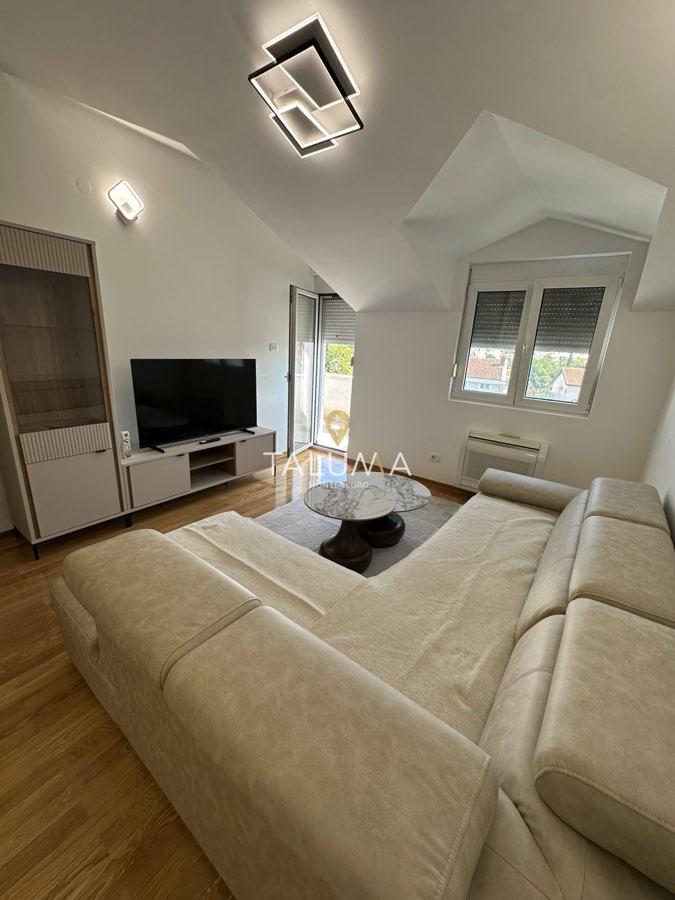 Dvosoban stan, 60 m², Momišići, Podgorica