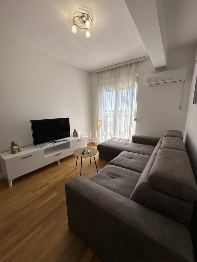 Jednosoban stan, 35 m², Stari Aerodrom, Podgorica