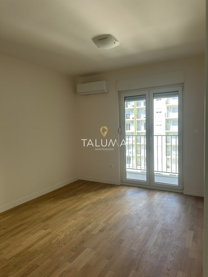 Jednosoban stan, 39 m², Pobrežje, Podgorica