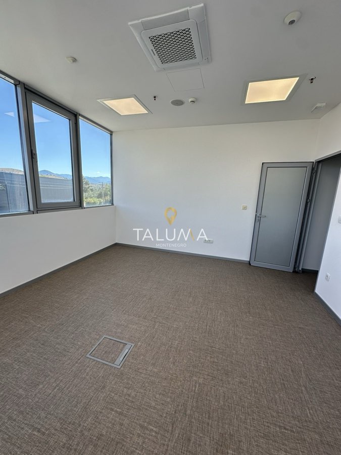 Poslovni prostor, 130 m², Donja Gorica, Podgorica