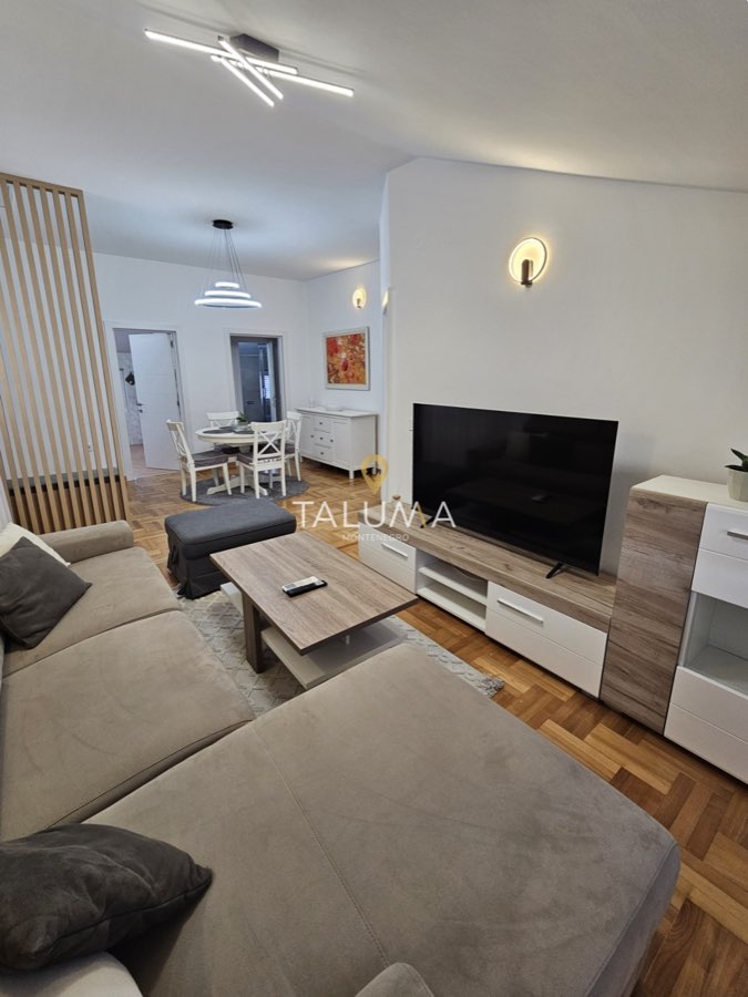 Jednosoban stan, 60 m², Momišići, Podgorica