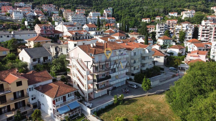 Kuća, 324 m², Igalo, Herceg Novi