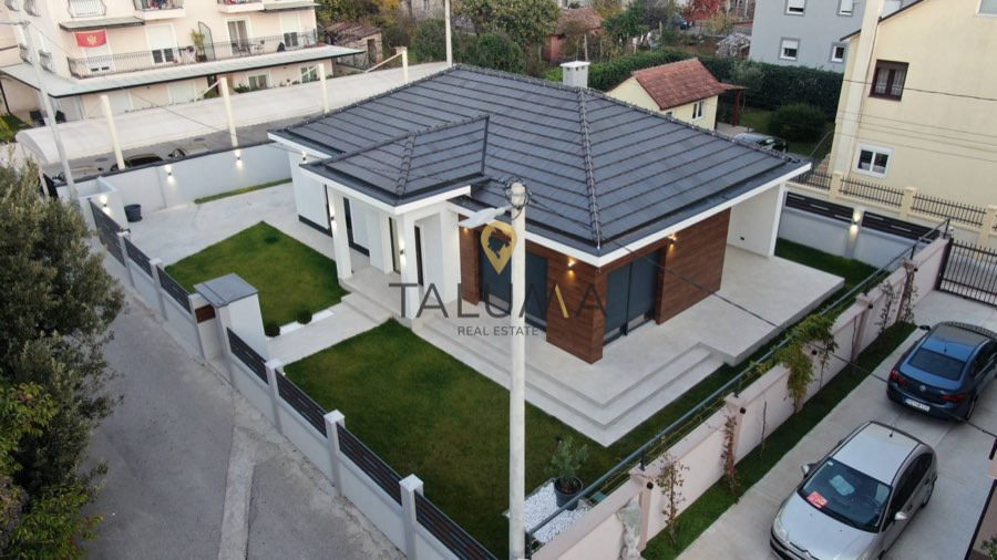 Kuća, 126 m², Dalmatinska, Podgorica – fotografija 3