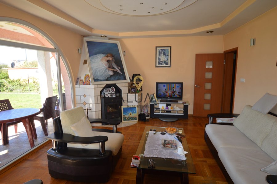 Kuća, 180 m², Donja Gorica, Podgorica – fotografija 4