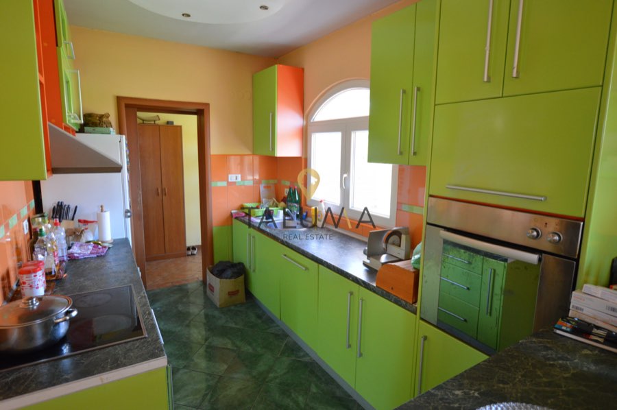 Kuća, 180 m², Donja Gorica, Podgorica – fotografija 5