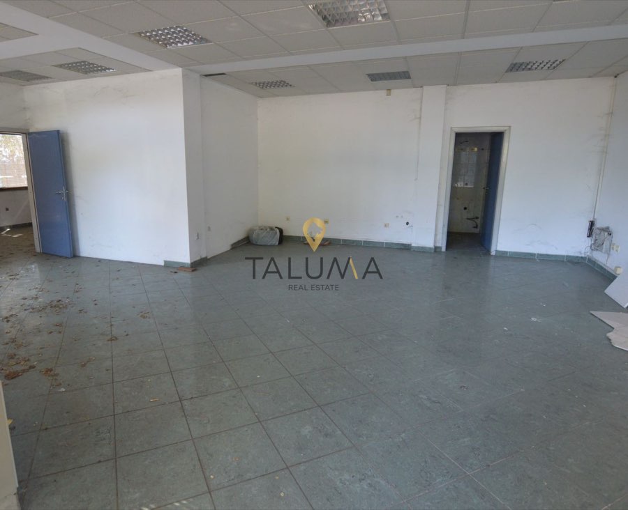 مساحة تجارية, 77 m², Stara Varoš, بودغوريتسا