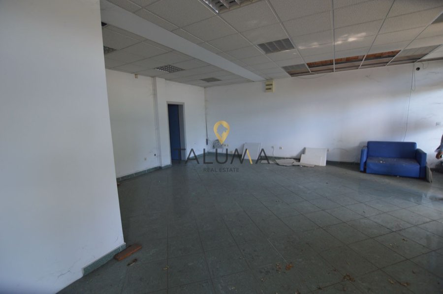 Commercial space, 77 m², Stara Varoš, Podgorica – photo 2